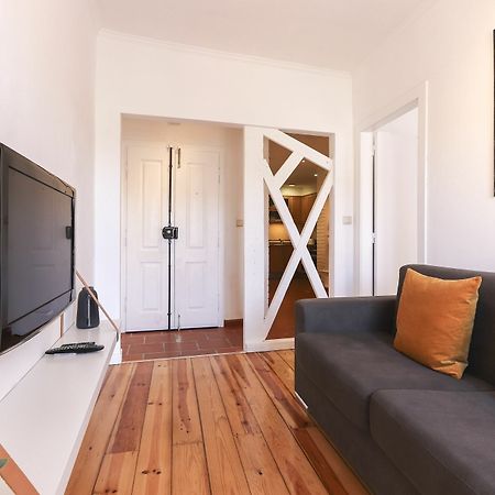 Apartamento Typical Mouraria By Homing Lisboa Exterior foto