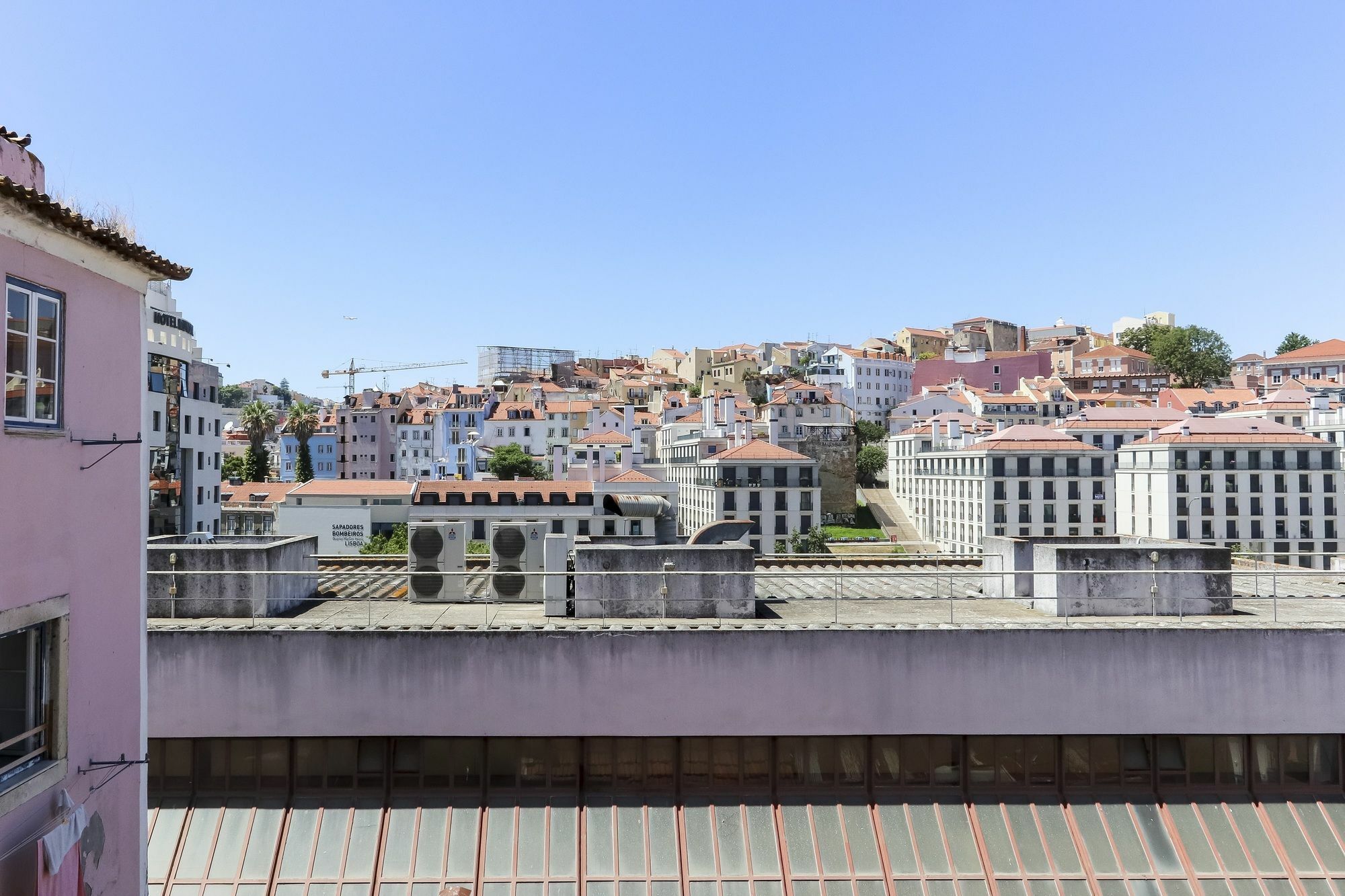 Apartamento Typical Mouraria By Homing Lisboa Exterior foto